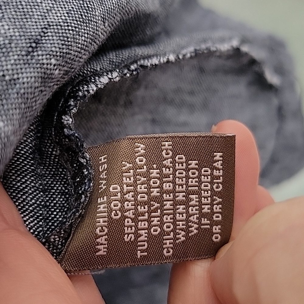 💯 Linen Chambray Sz M Pintucks on Front, Back & Sleeves No Flaws - Picture 4 of 10